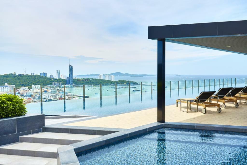 The Base Condo Паттайя Экстерьер фото